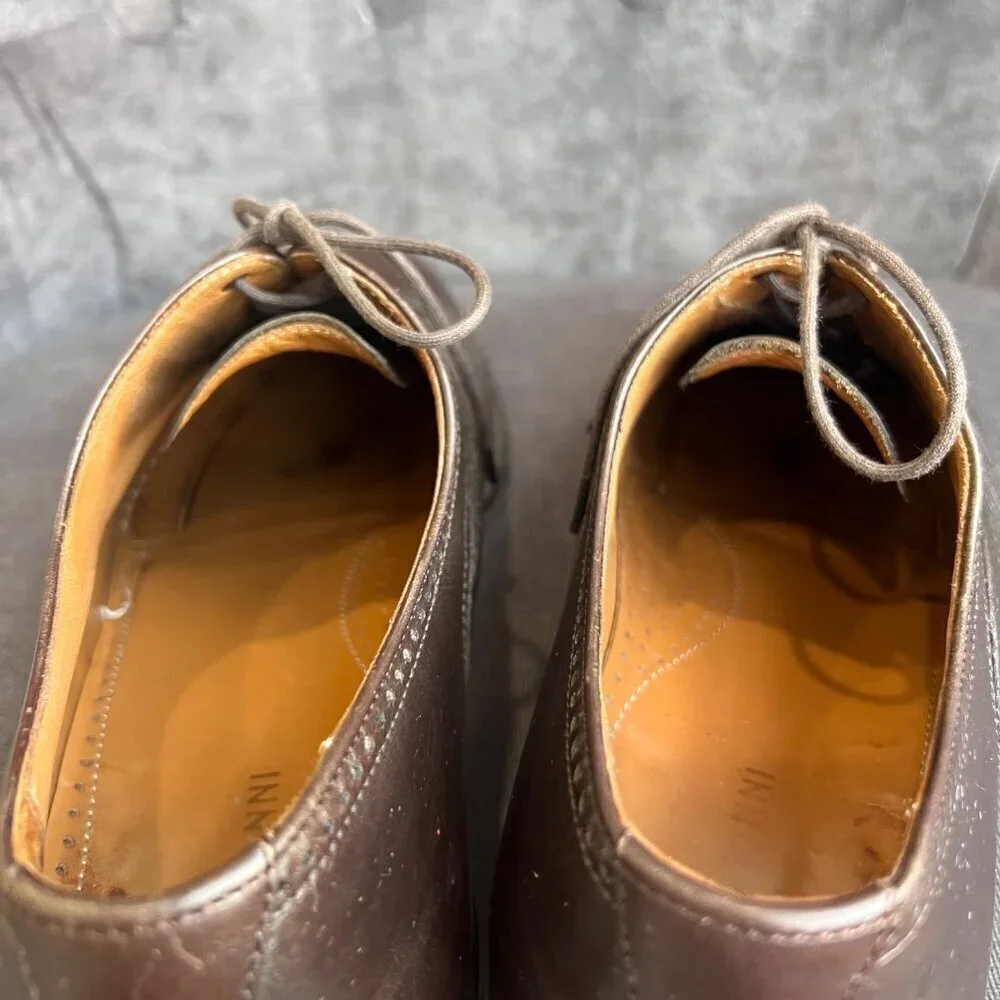 Magnanni Men’s Brown Leather Oxford Dress Shoes – Size 9.5M